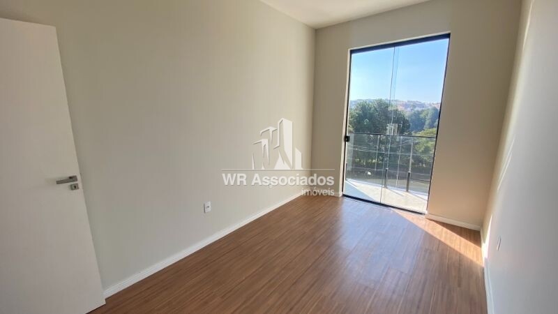 Casa à venda com 3 quartos, 230m² - Foto 10