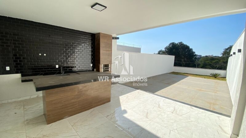 Casa à venda com 3 quartos, 230m² - Foto 20