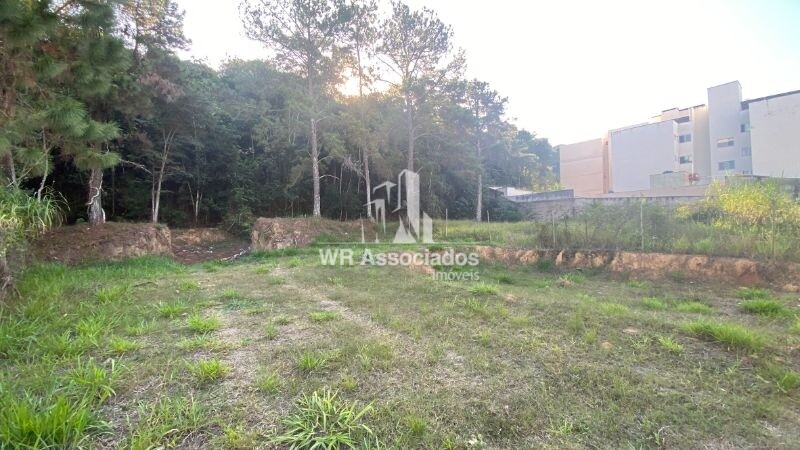 Terreno à venda, 683m² - Foto 1