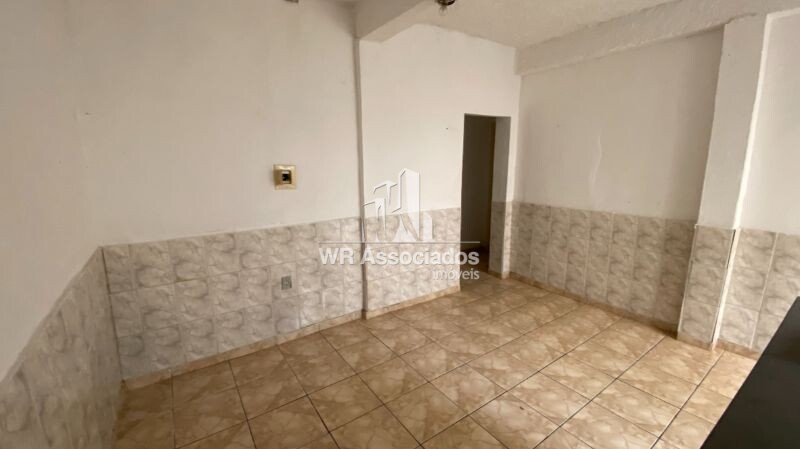 Casa à venda com 3 quartos, 260m² - Foto 8