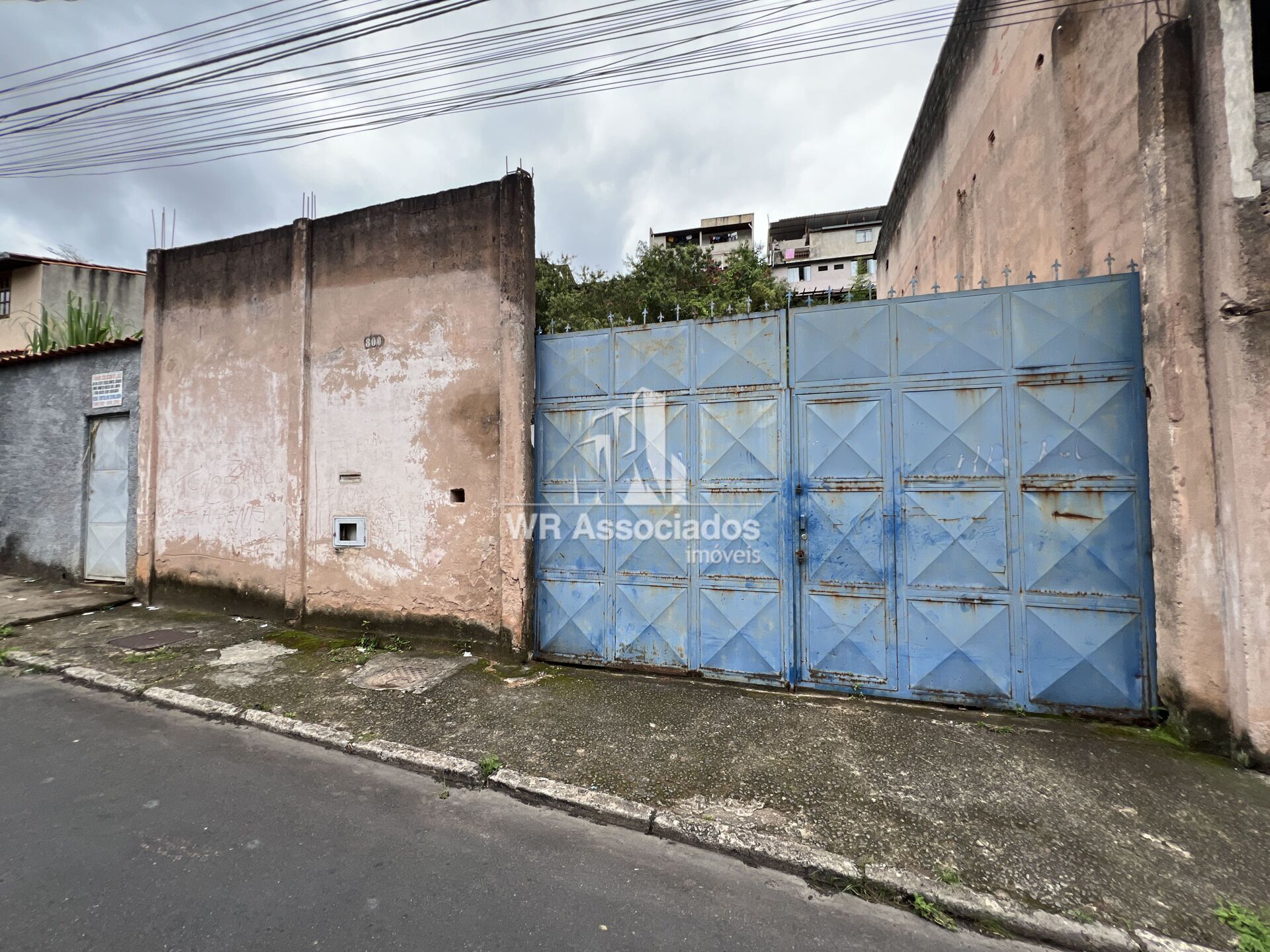 Terreno à venda, 250m² - Foto 1