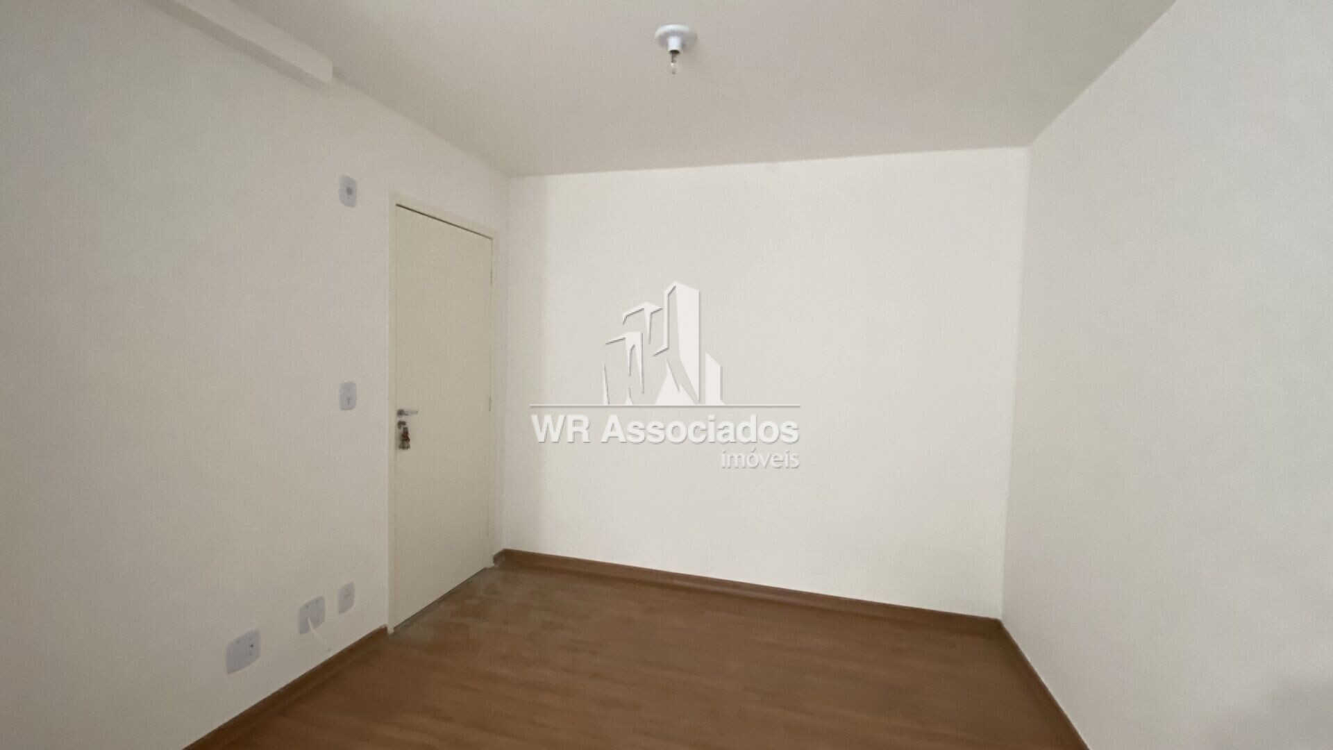 Apartamento para alugar com 2 quartos, 42m² - Foto 4