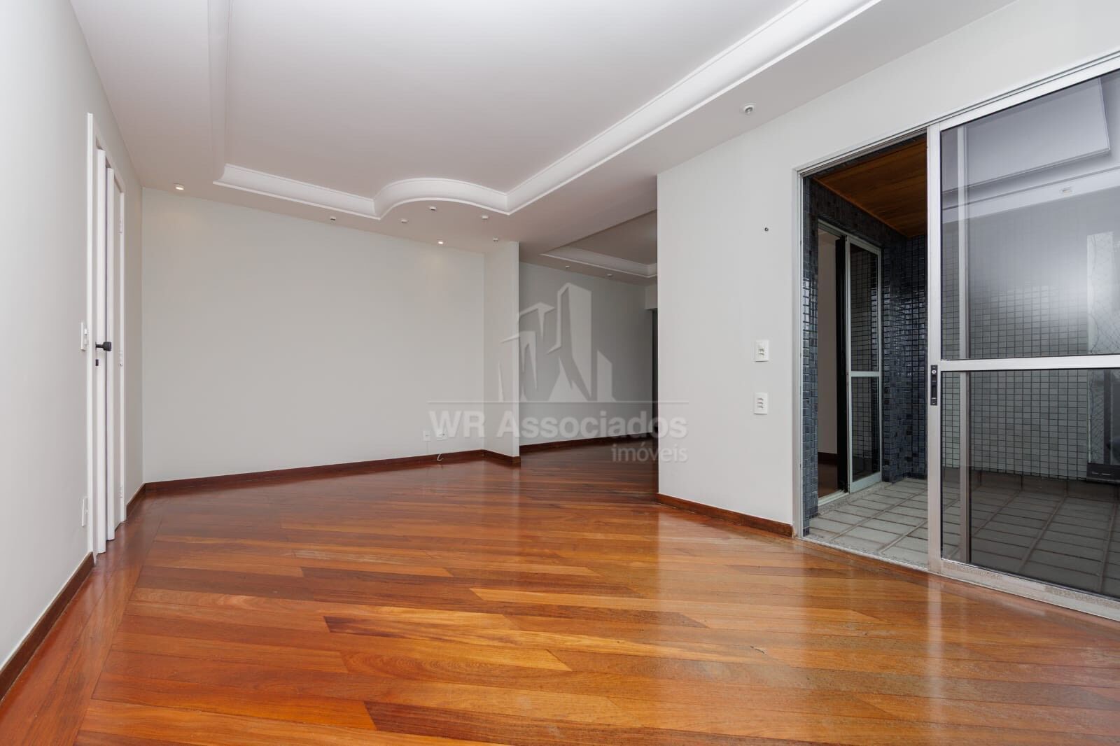 Apartamento, 4 quartos, 210 m² - Foto 4