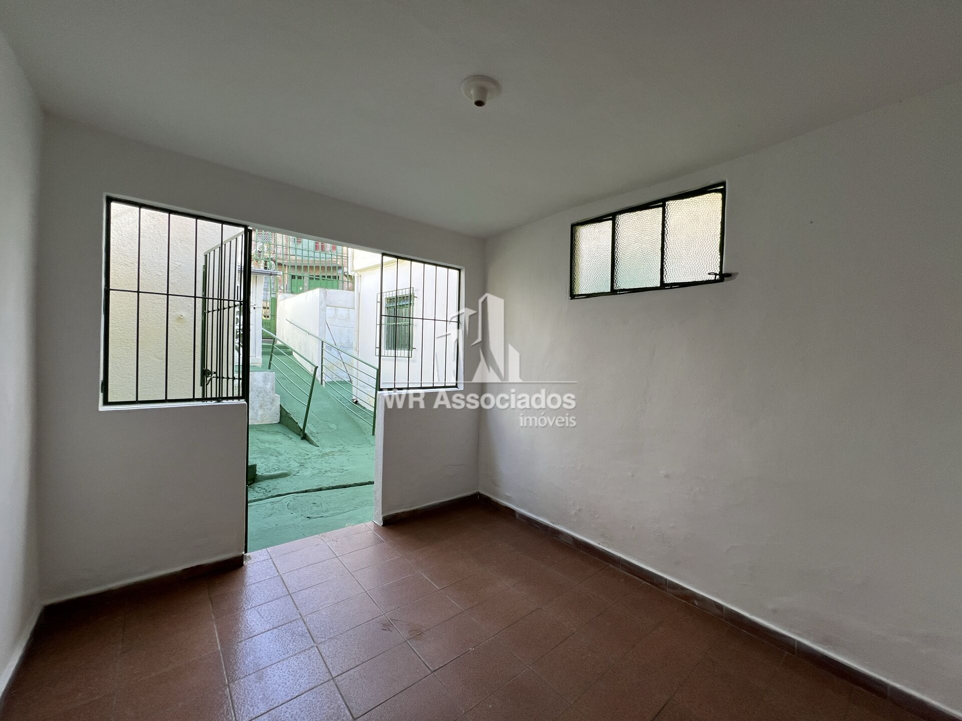 Casa para alugar com 1 quarto, 65m² - Foto 4