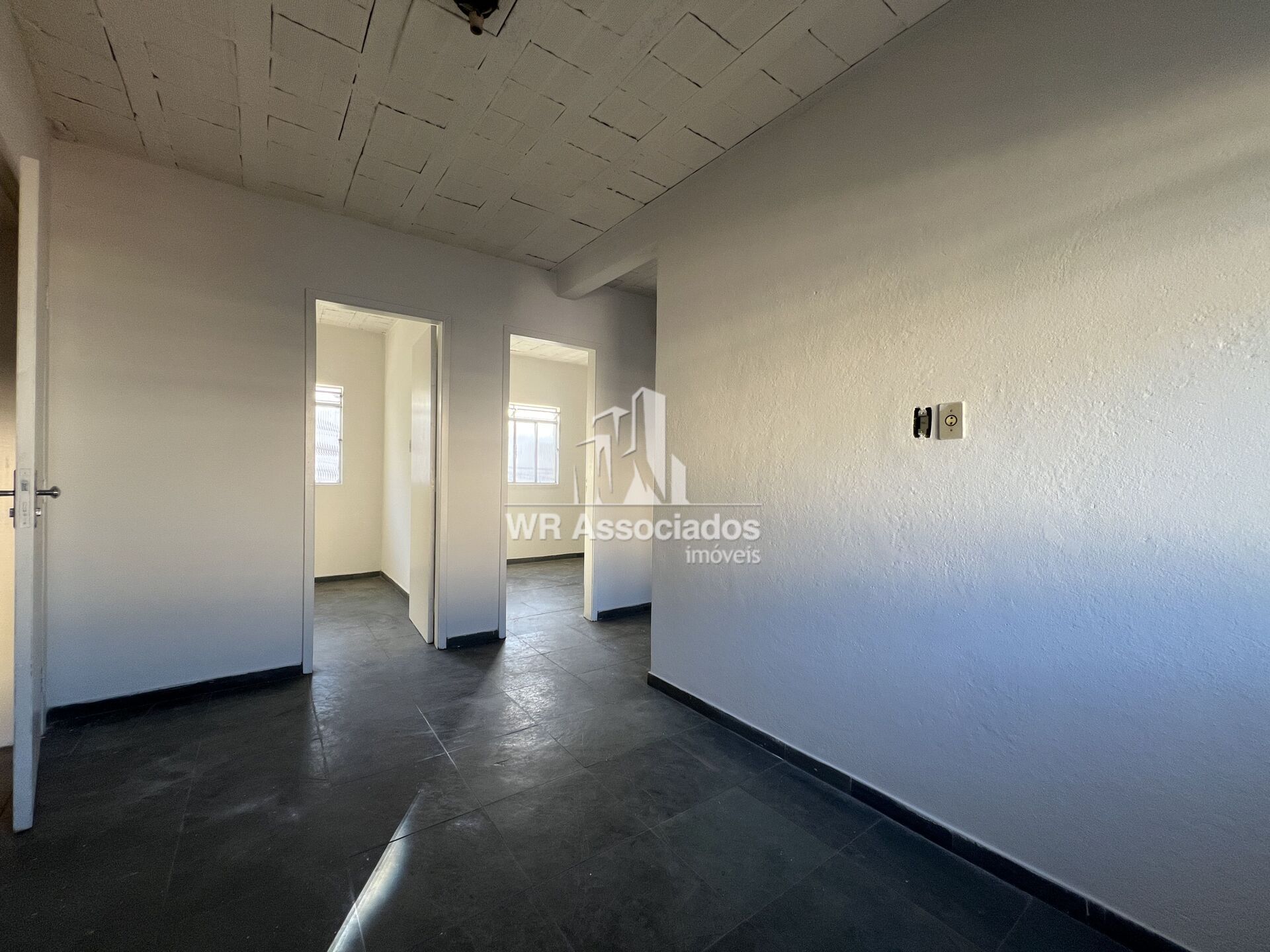 Apartamento para alugar com 2 quartos, 54m² - Foto 2