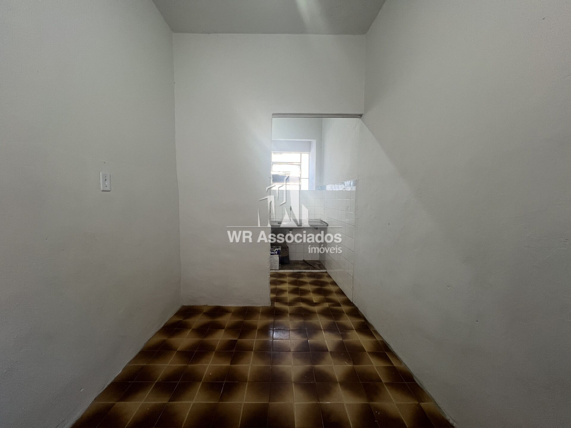 Casa para alugar com 2 quartos, 62m² - Foto 11