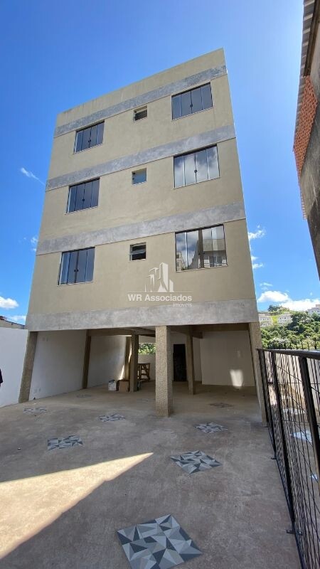 Apartamento à venda com 2 quartos, 70m² - Foto 1