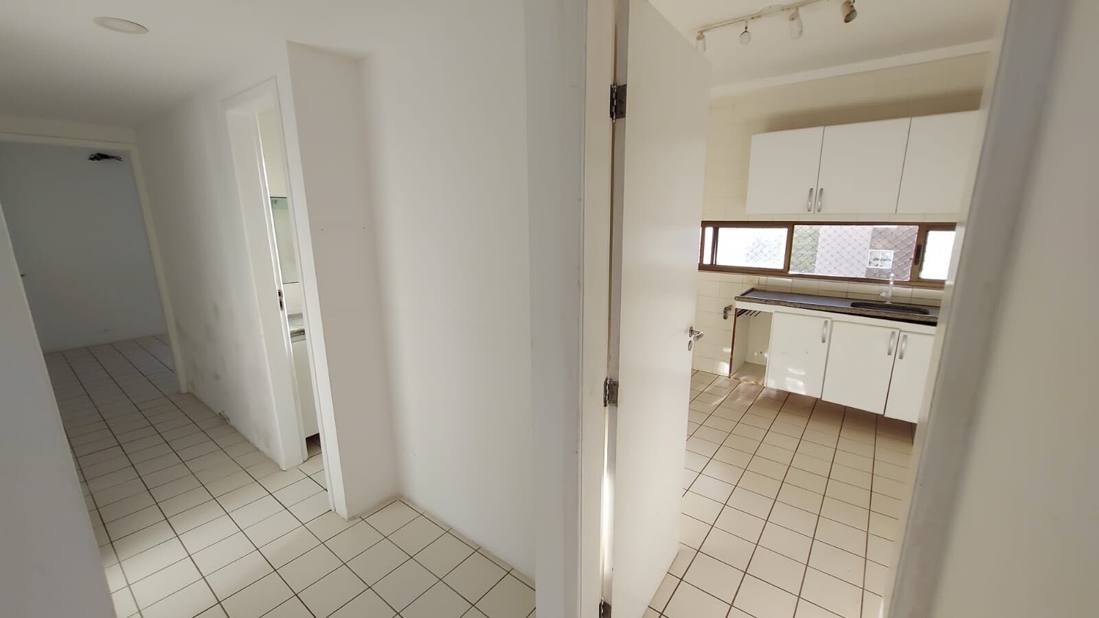 Apartamento à venda com 3 quartos, 112m² - Foto 15