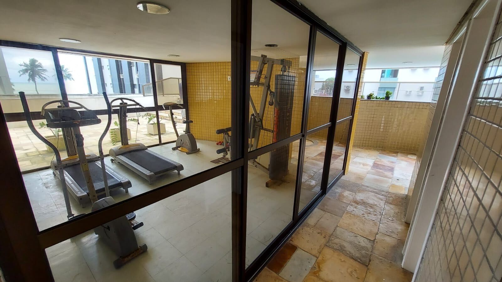 Apartamento à venda com 3 quartos, 112m² - Foto 20
