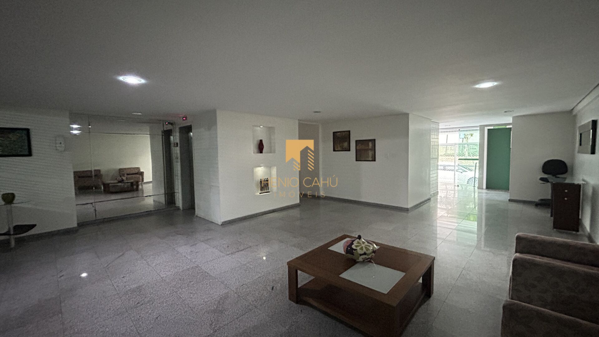 Apartamento à venda com 3 quartos, 141m² - Foto 25