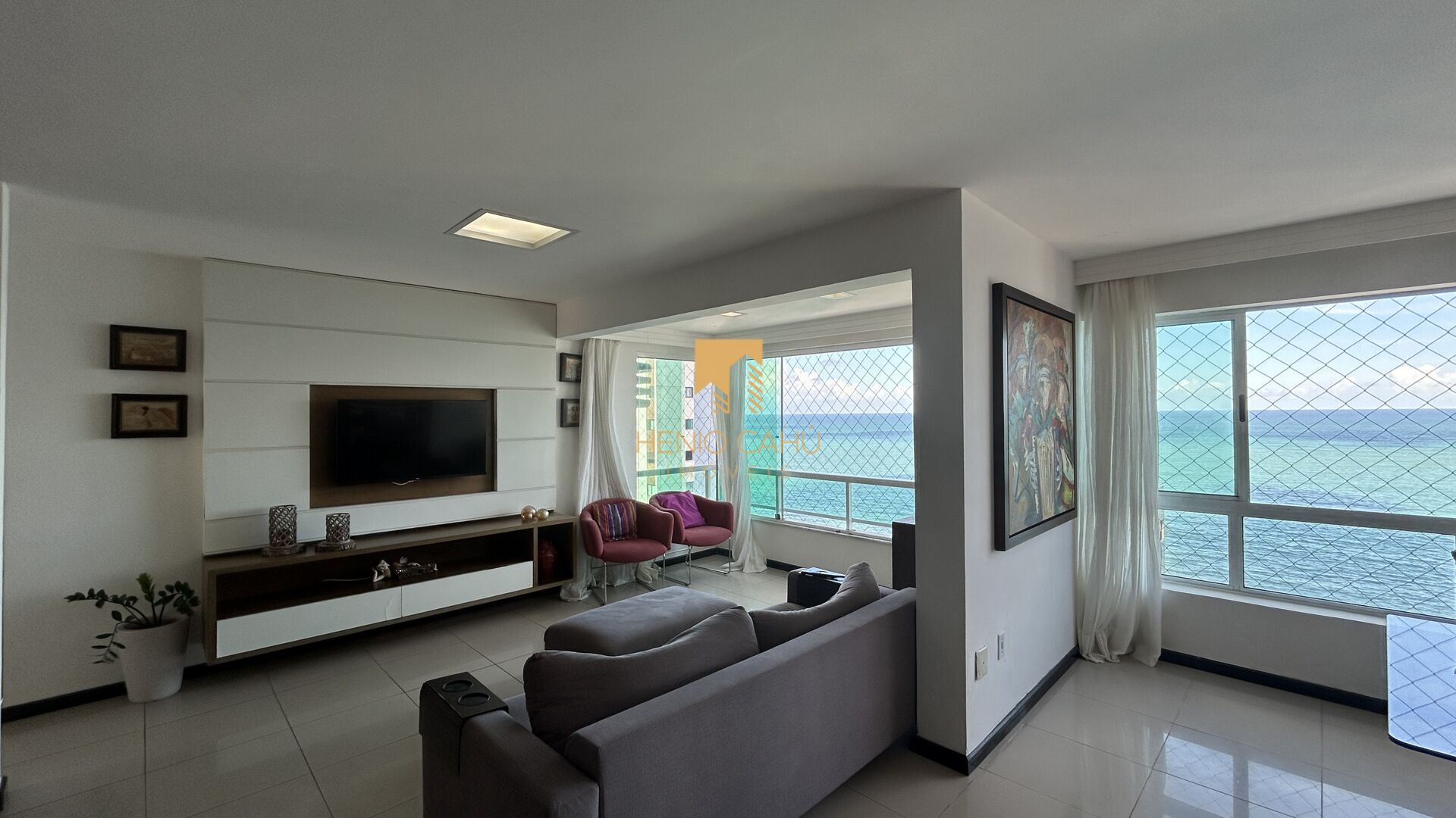 Apartamento à venda com 3 quartos, 141m² - Foto 1