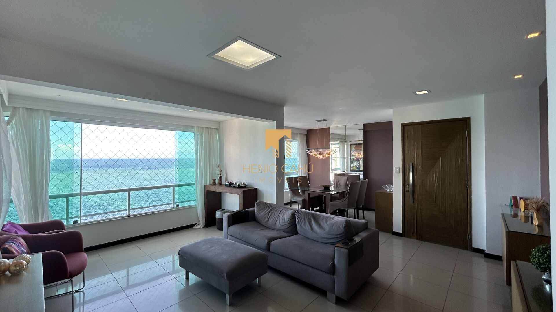 Apartamento à venda com 3 quartos, 141m² - Foto 2