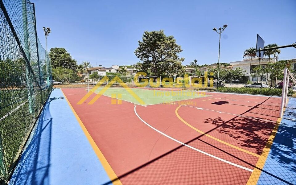 Casa para alugar com 4 quartos, 240m² - Foto 29