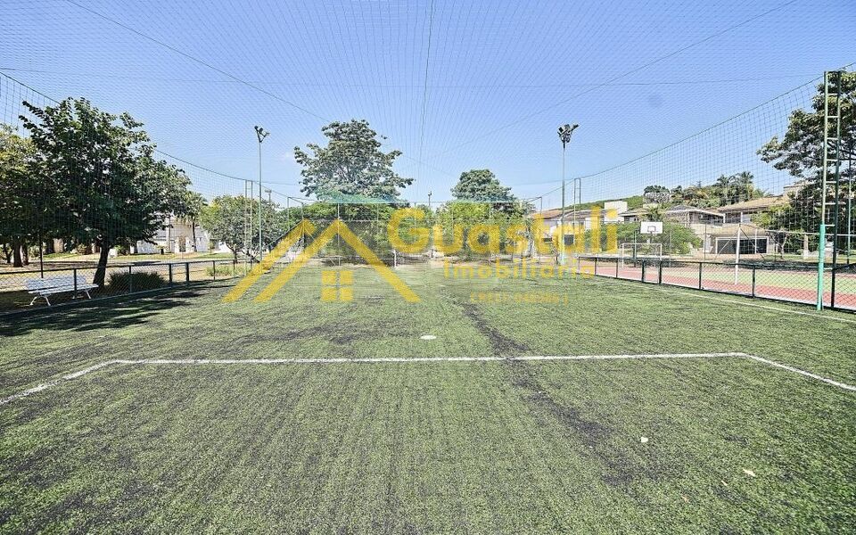 Casa para alugar com 4 quartos, 240m² - Foto 28