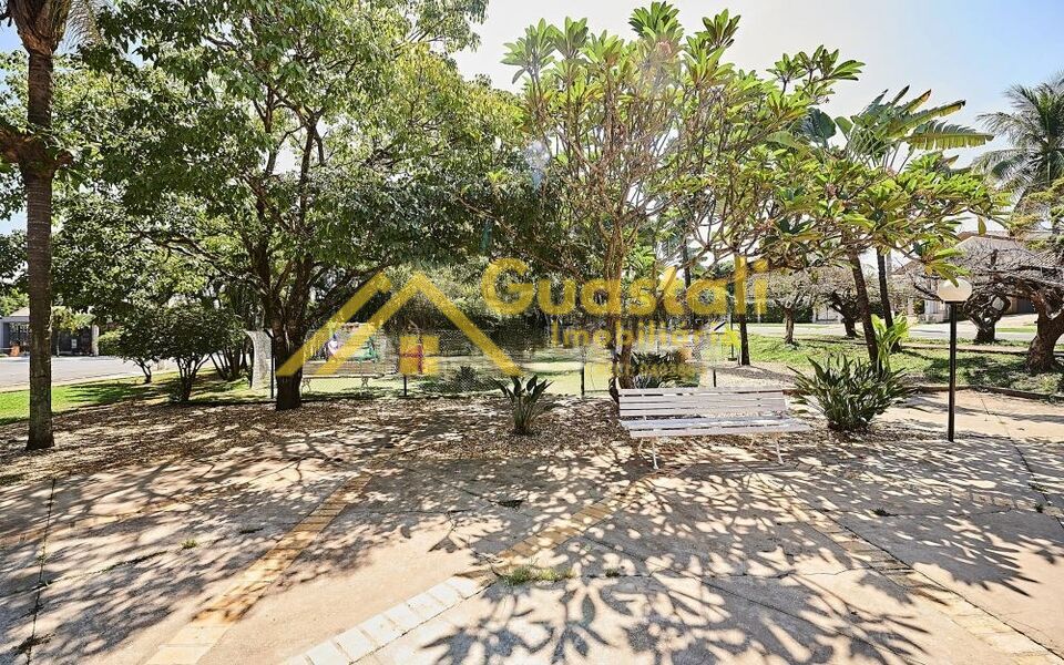 Casa para alugar com 4 quartos, 240m² - Foto 34
