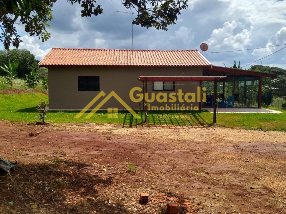 Chácara à venda com 2 quartos, 48000m² - Foto 2