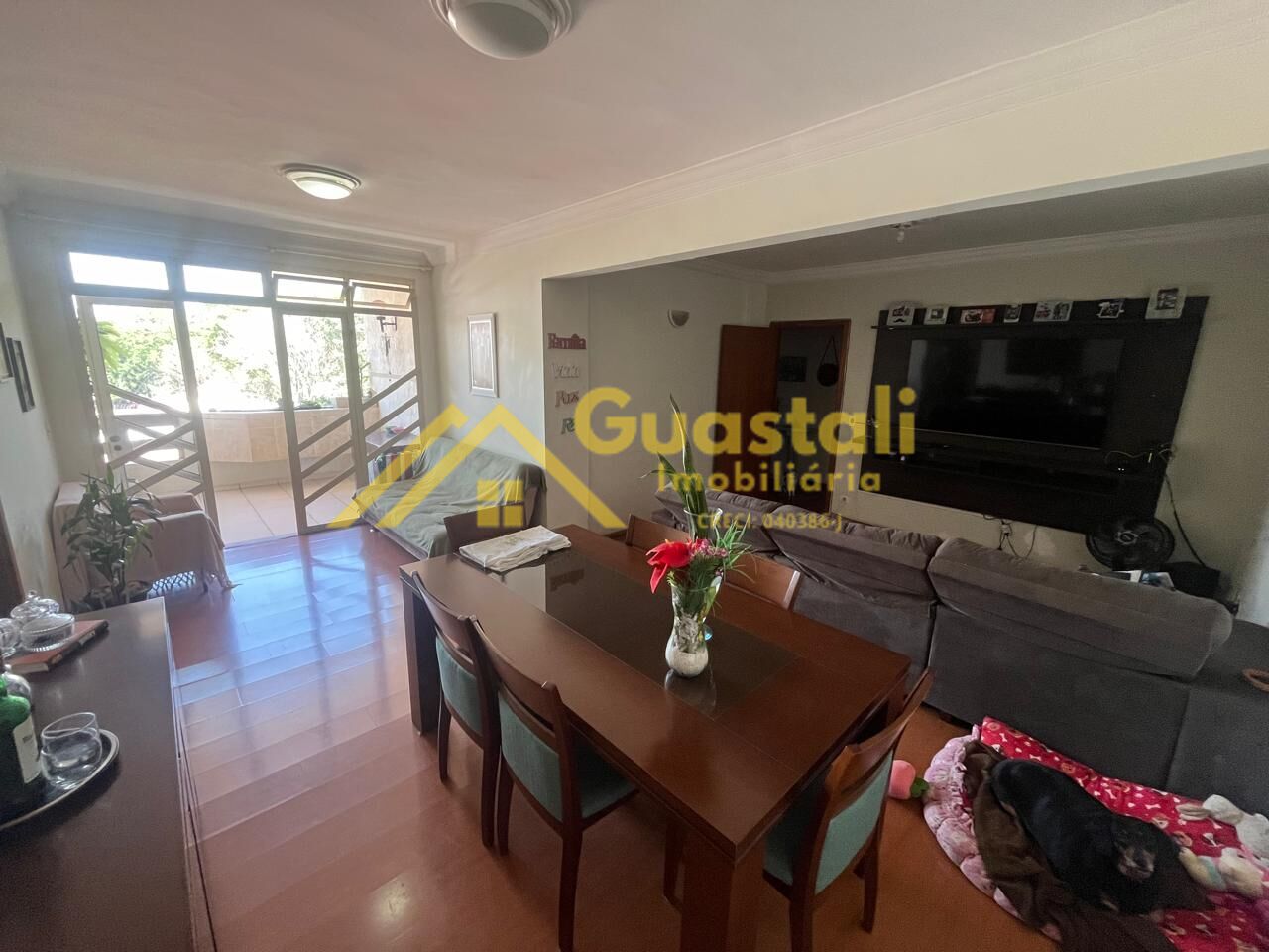 Apartamento à venda com 3 quartos, 113m² - Foto 1