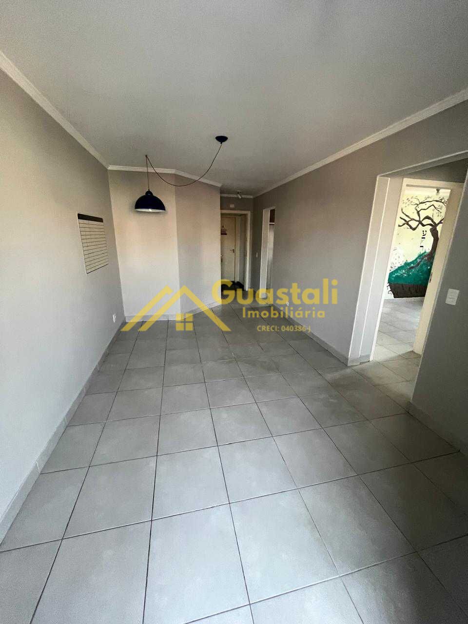 Apartamento à venda com 2 quartos, 72m² - Foto 4