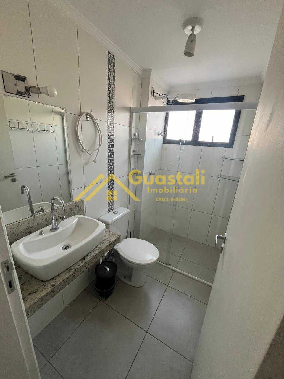 Apartamento à venda com 2 quartos, 72m² - Foto 9