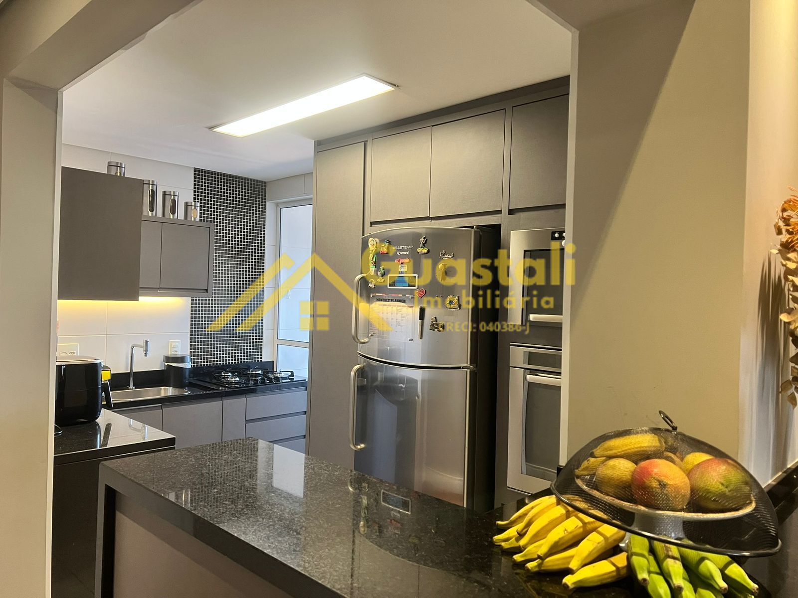 Apartamento à venda com 3 quartos, 87m² - Foto 6