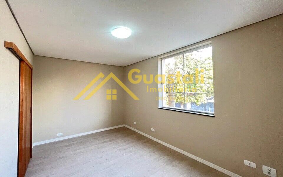 Casa à venda com 2 quartos, 82m² - Foto 4