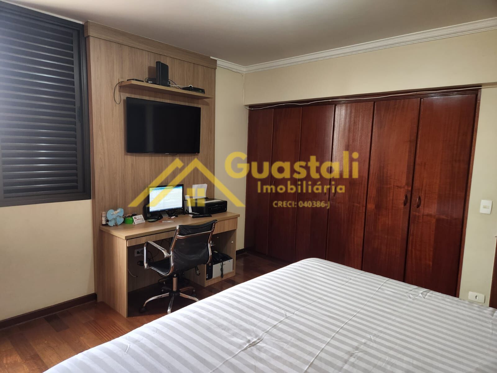 Apartamento à venda com 3 quartos, 186m² - Foto 18