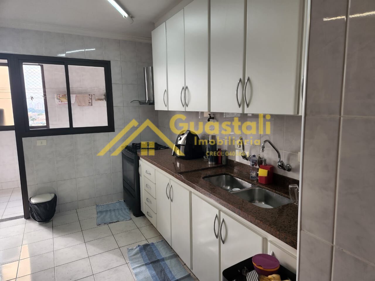 Apartamento à venda com 3 quartos, 186m² - Foto 11