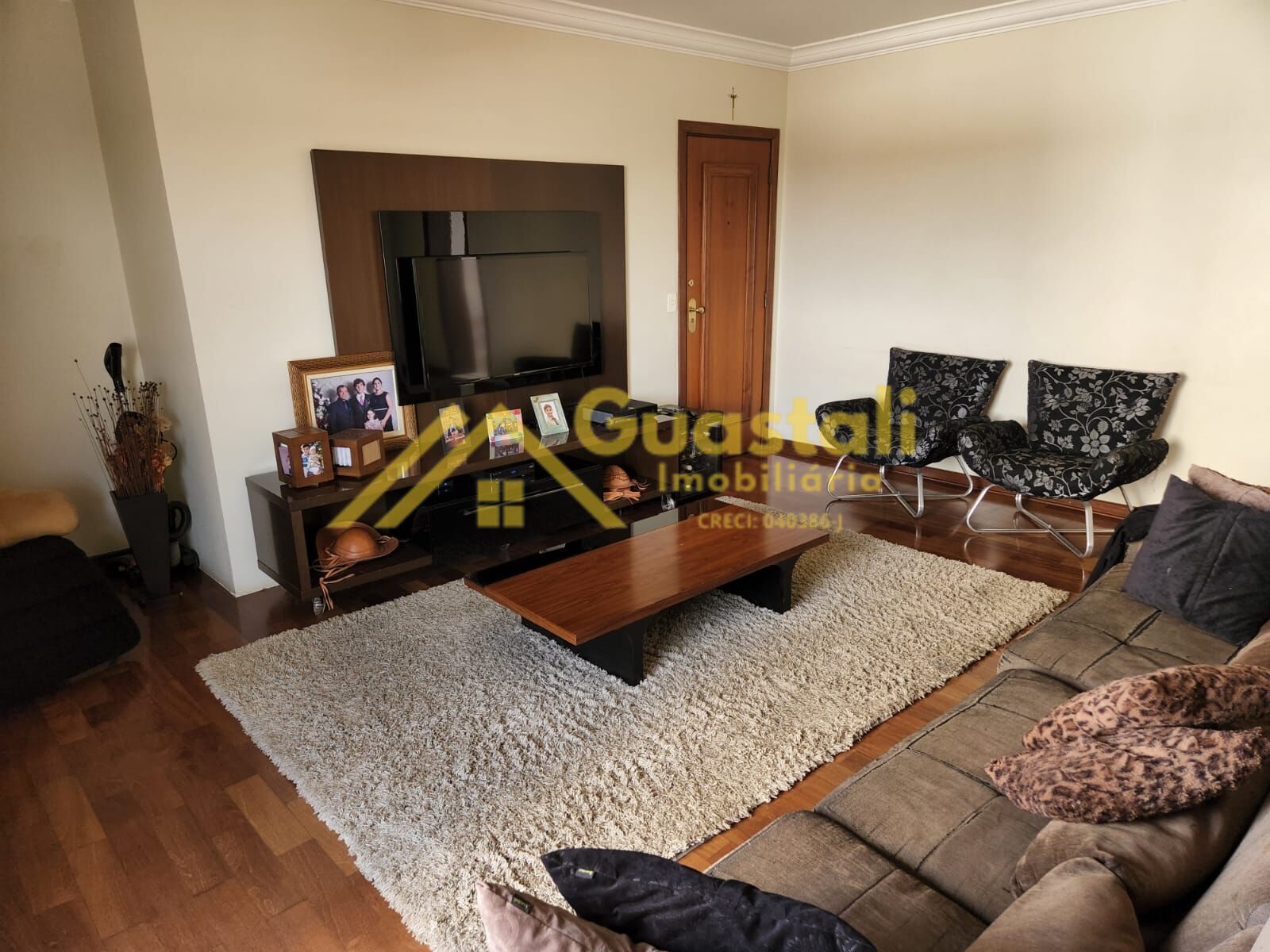 Apartamento à venda com 3 quartos, 186m² - Foto 3