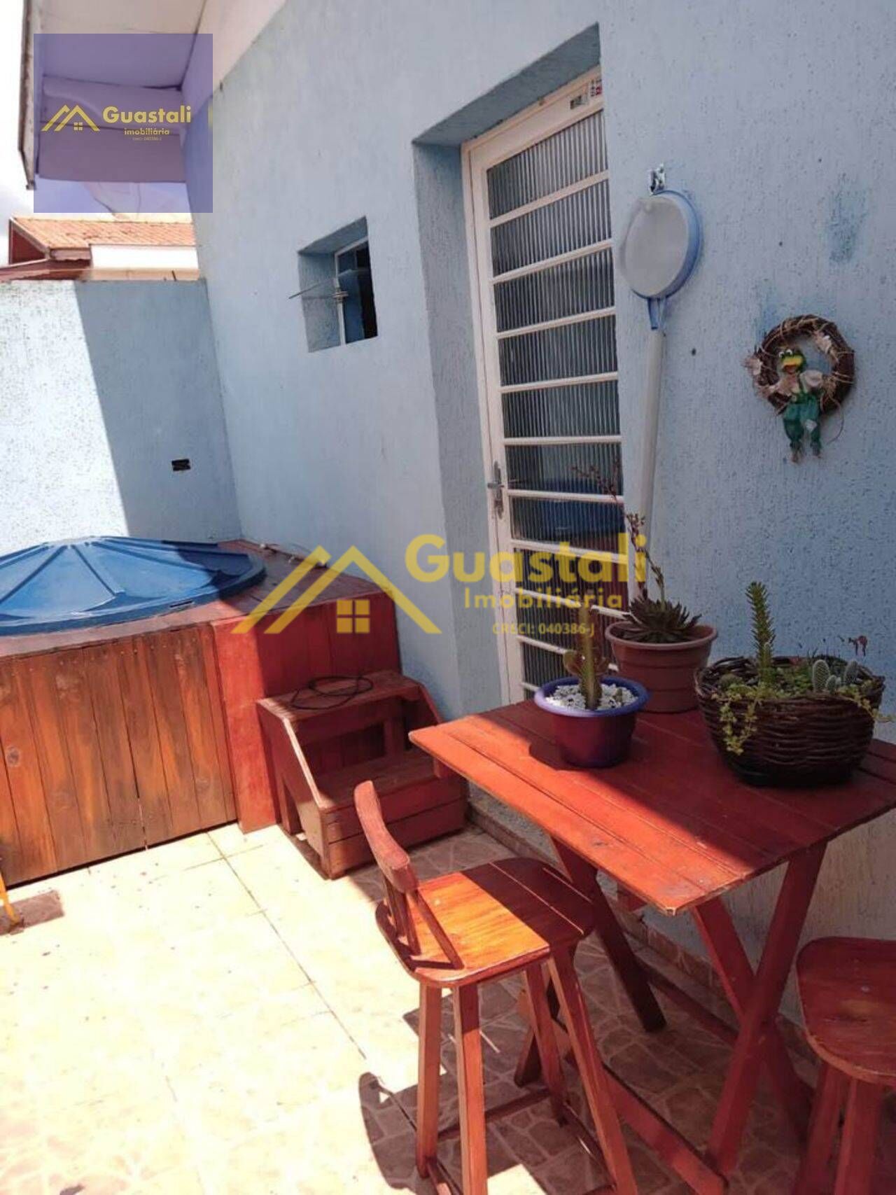 Casa à venda com 3 quartos, 91m² - Foto 4