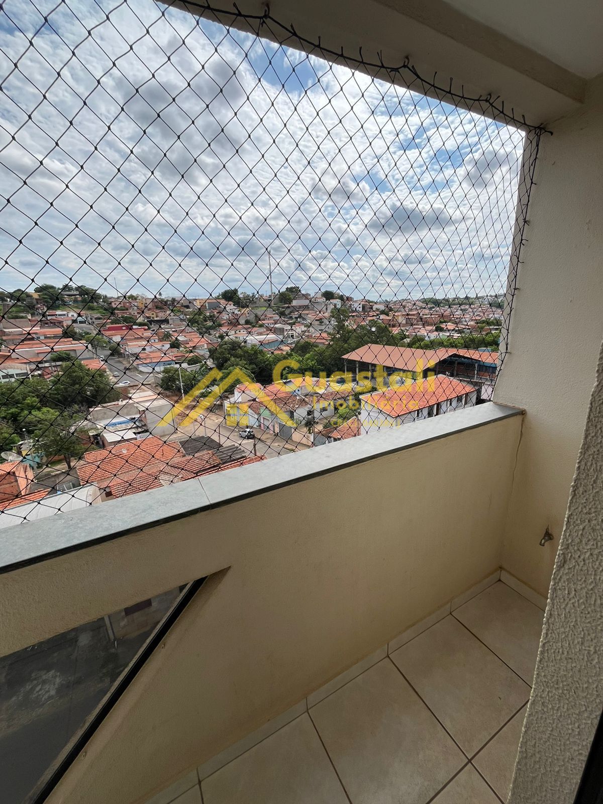 Apartamento à venda com 2 quartos, 62m² - Foto 2