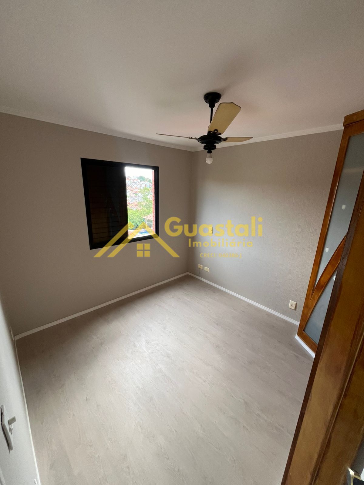 Apartamento à venda com 2 quartos, 62m² - Foto 11