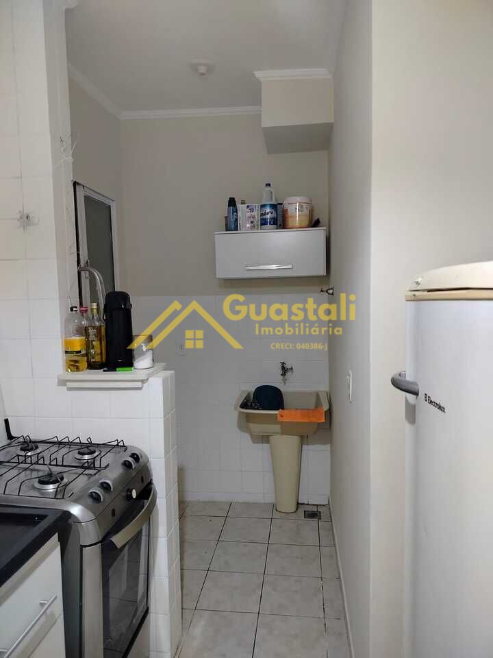 Apartamento à venda com 2 quartos, 47m² - Foto 11