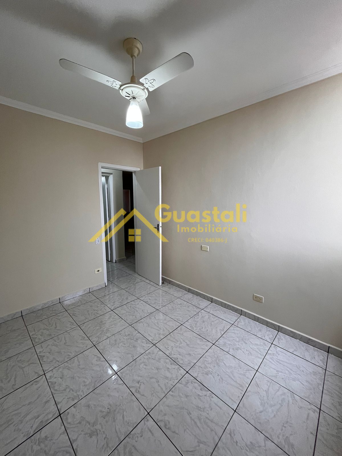 Apartamento à venda com 2 quartos, 50m² - Foto 11