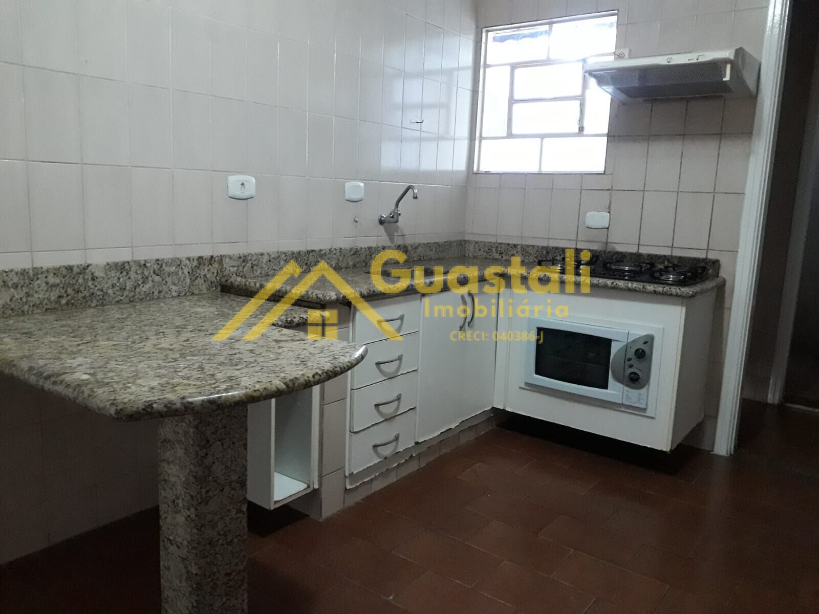 Casa à venda com 6 quartos, 300m² - Foto 31