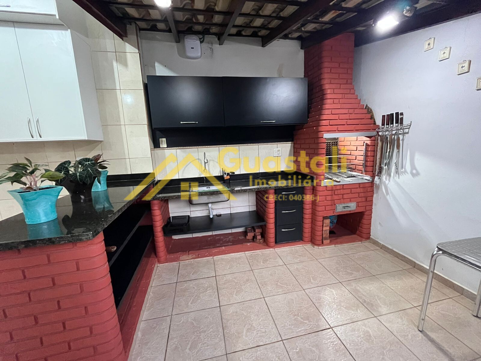 Casa à venda com 6 quartos, 300m² - Foto 22