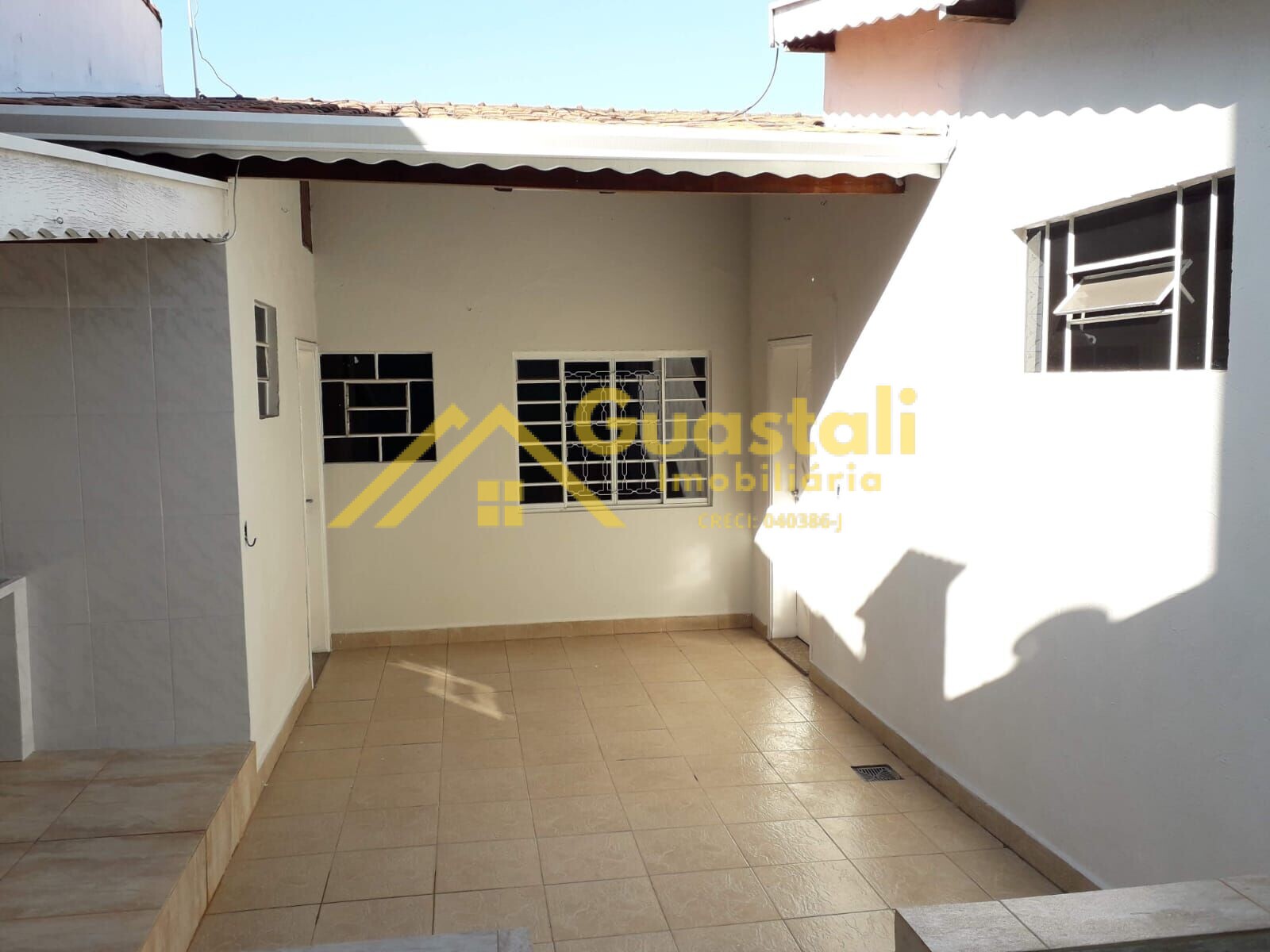 Casa à venda com 6 quartos, 300m² - Foto 41