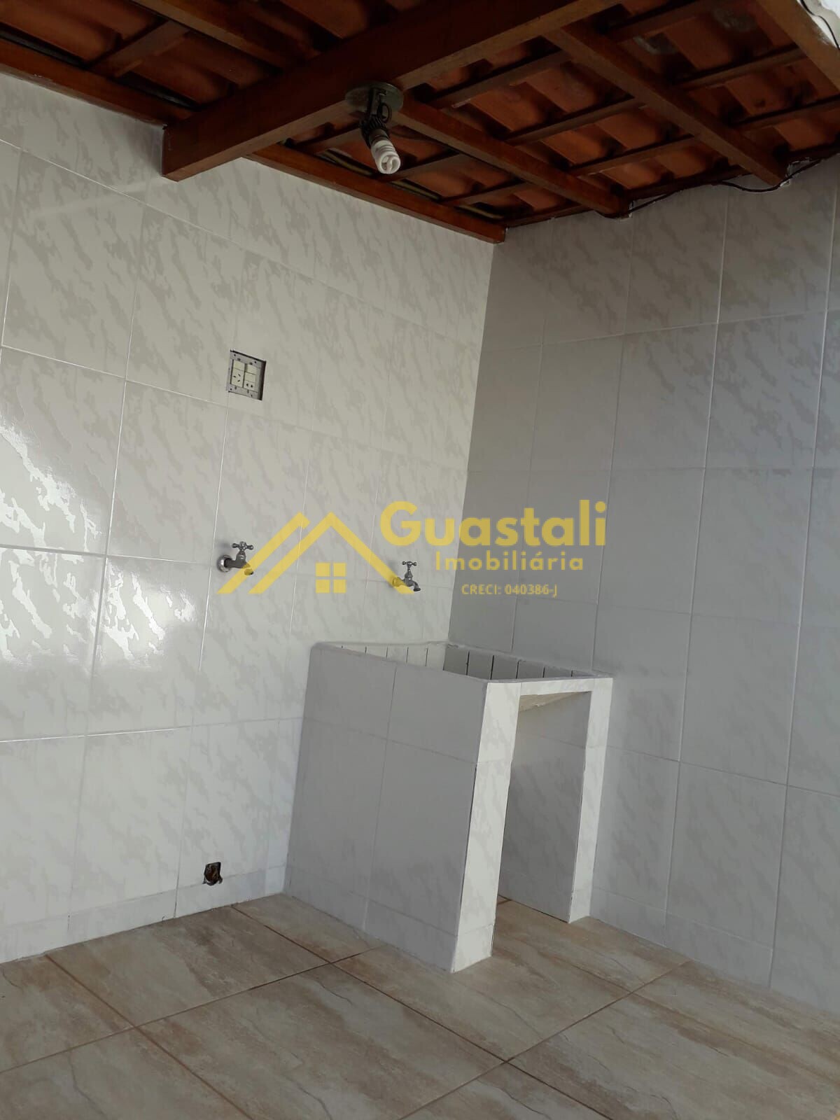 Casa à venda com 6 quartos, 300m² - Foto 46