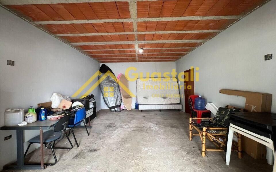 Casa à venda com 3 quartos, 200m² - Foto 22