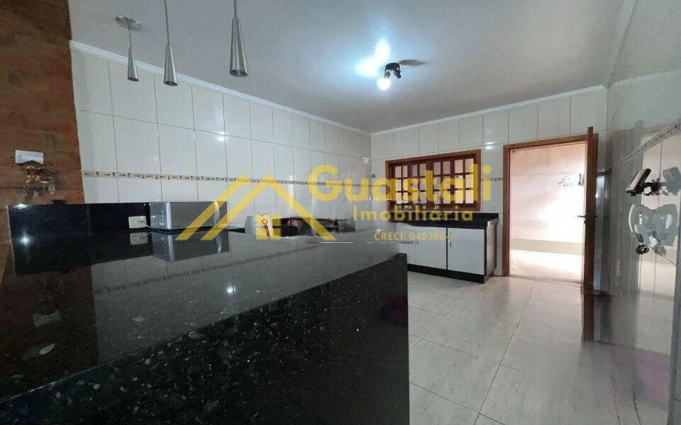 Casa à venda com 3 quartos, 200m² - Foto 26