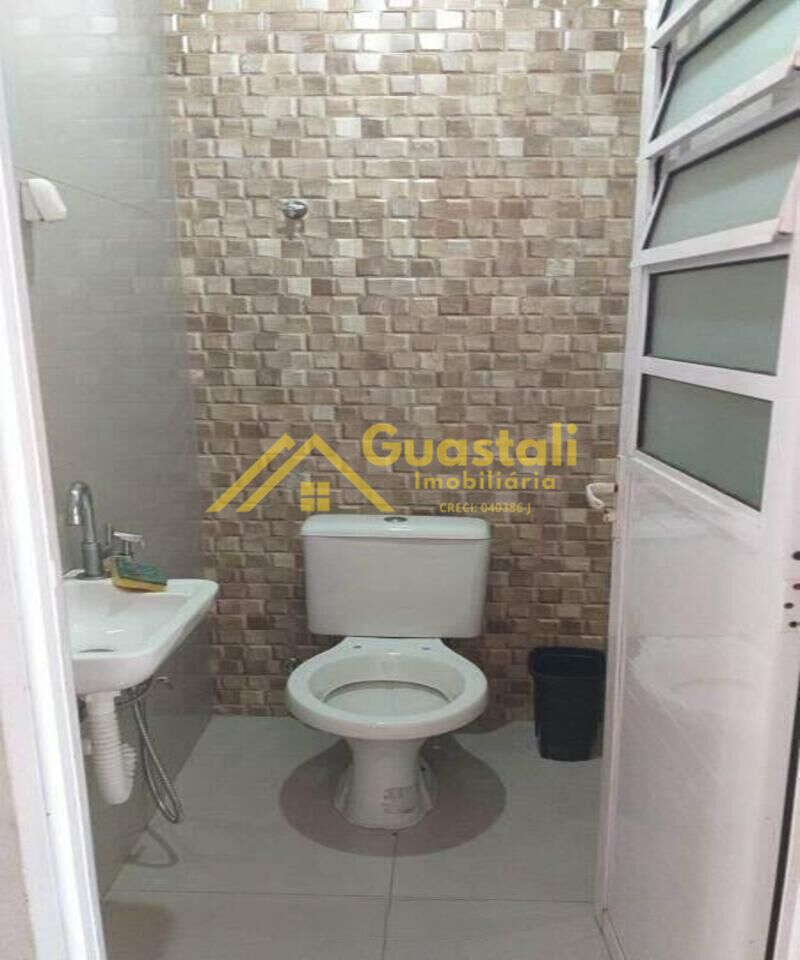 Casa à venda com 3 quartos, 200m² - Foto 29