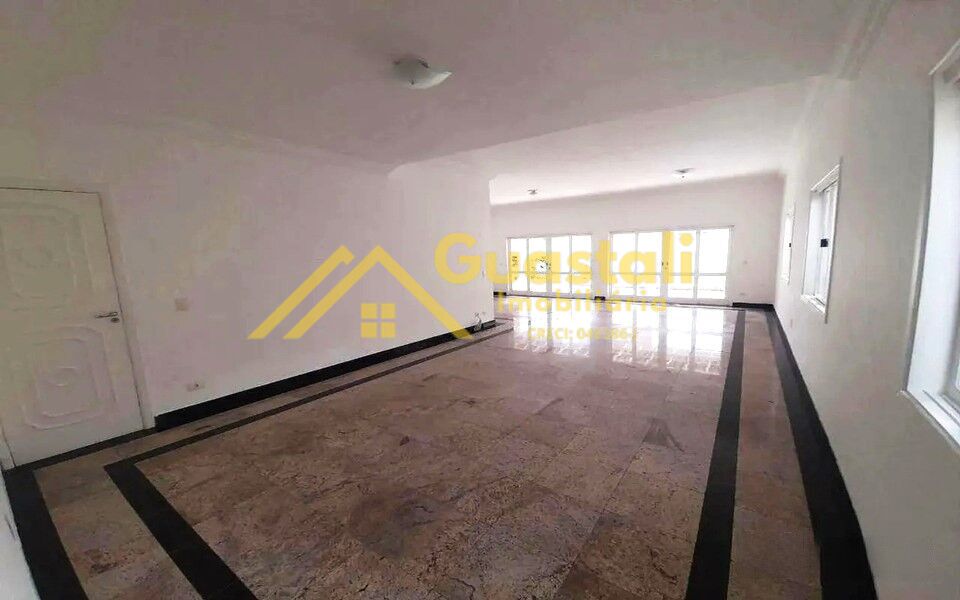 Casa para alugar com 4 quartos, 240m² - Foto 3