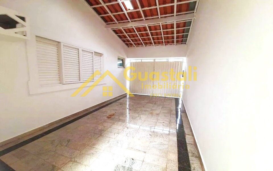 Casa para alugar com 4 quartos, 240m² - Foto 16