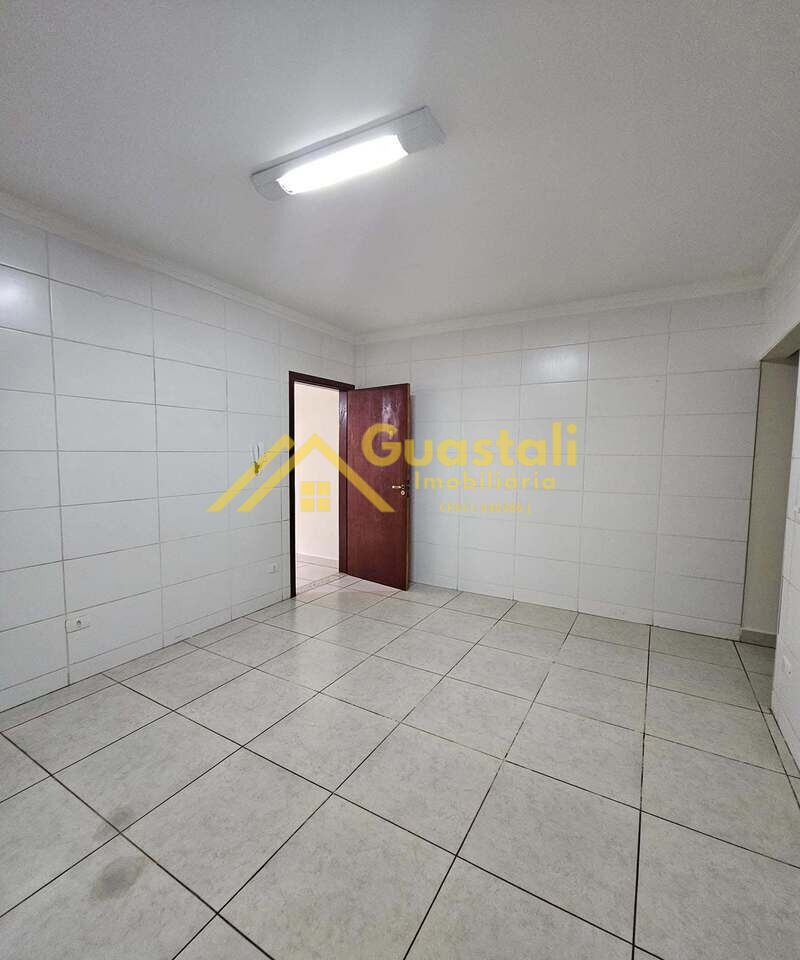 Casa à venda com 2 quartos, 109m² - Foto 13