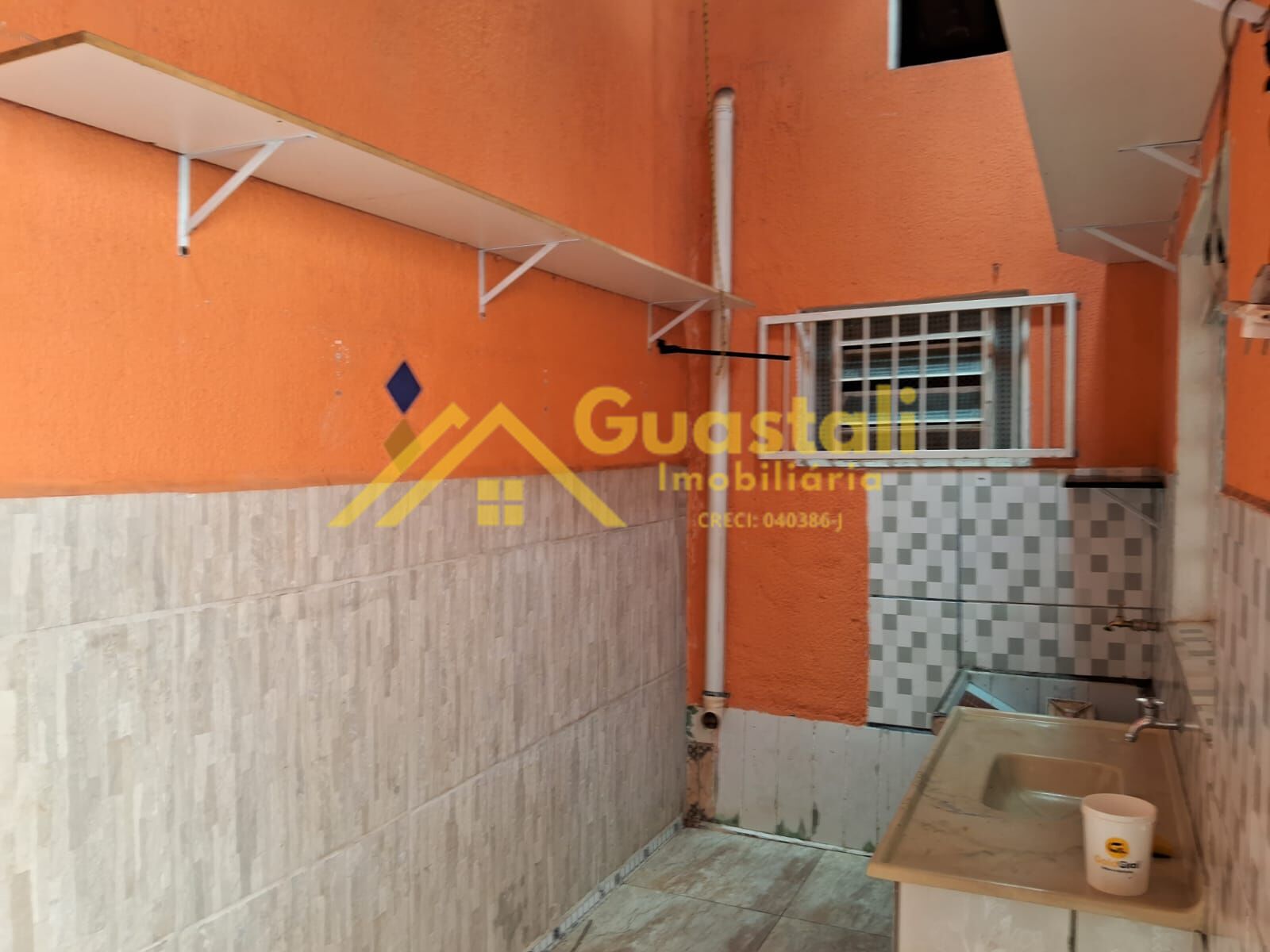 Casa à venda com 2 quartos, 180m² - Foto 17