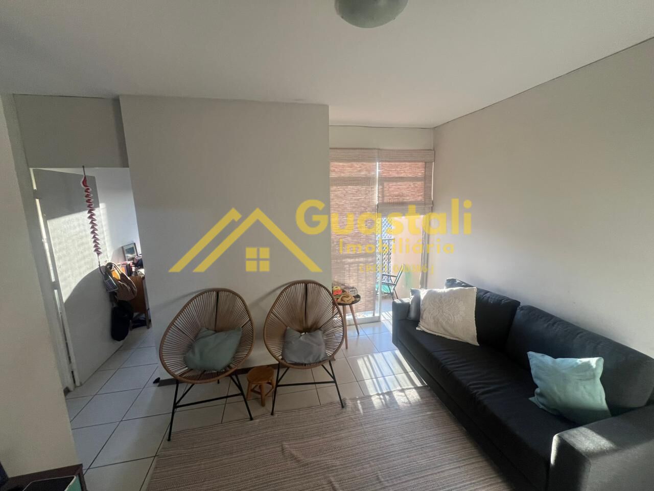 Apartamento à venda com 2 quartos, 57m² - Foto 1