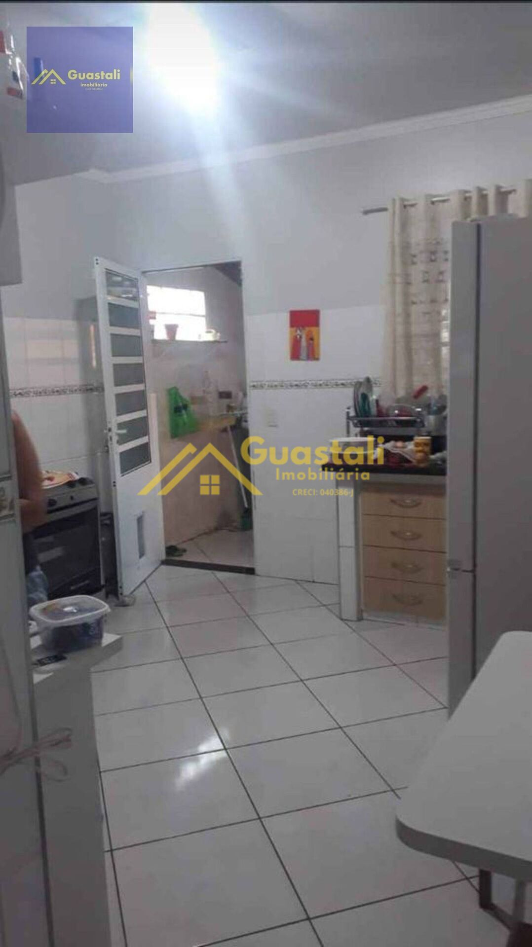 Casa à venda com 3 quartos, 200m² - Foto 8