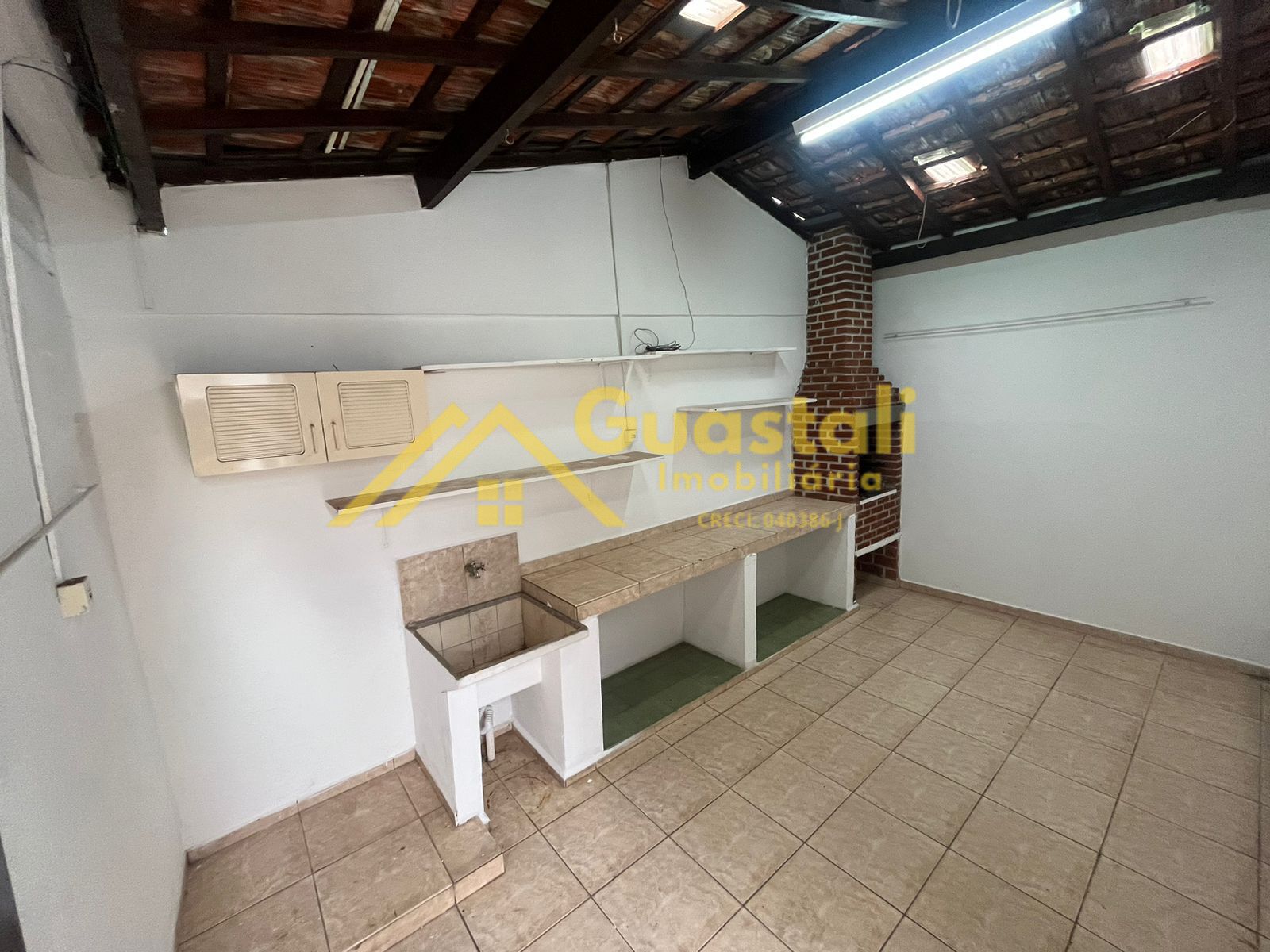 Casa à venda com 2 quartos, 93m² - Foto 17