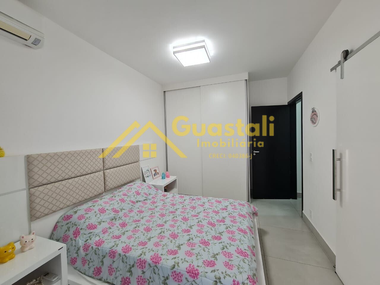 Casa à venda com 3 quartos, 160m² - Foto 17