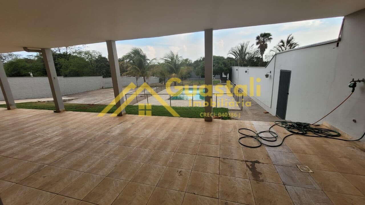 Fazenda à venda com 3 quartos, 1100m² - Foto 9