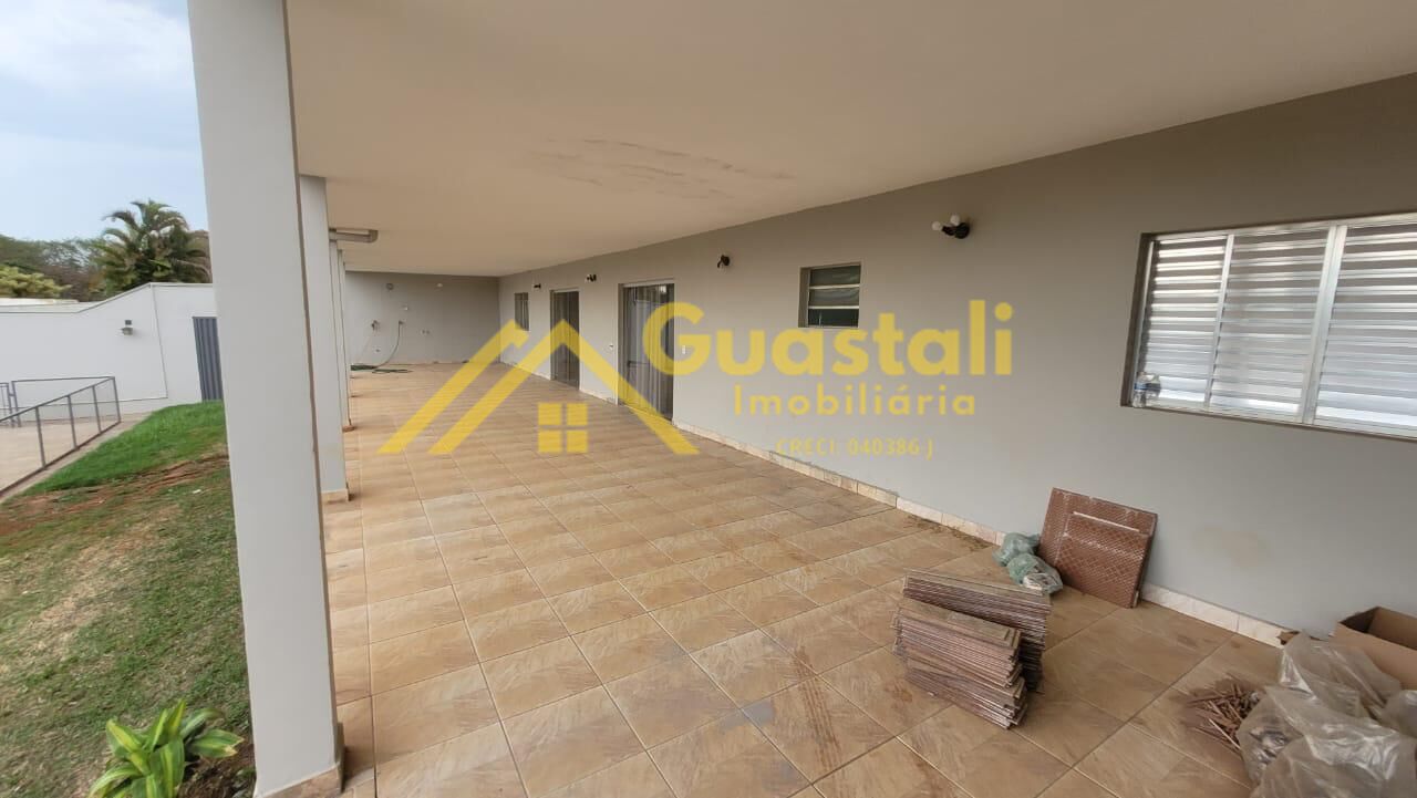 Fazenda à venda com 3 quartos, 1100m² - Foto 3